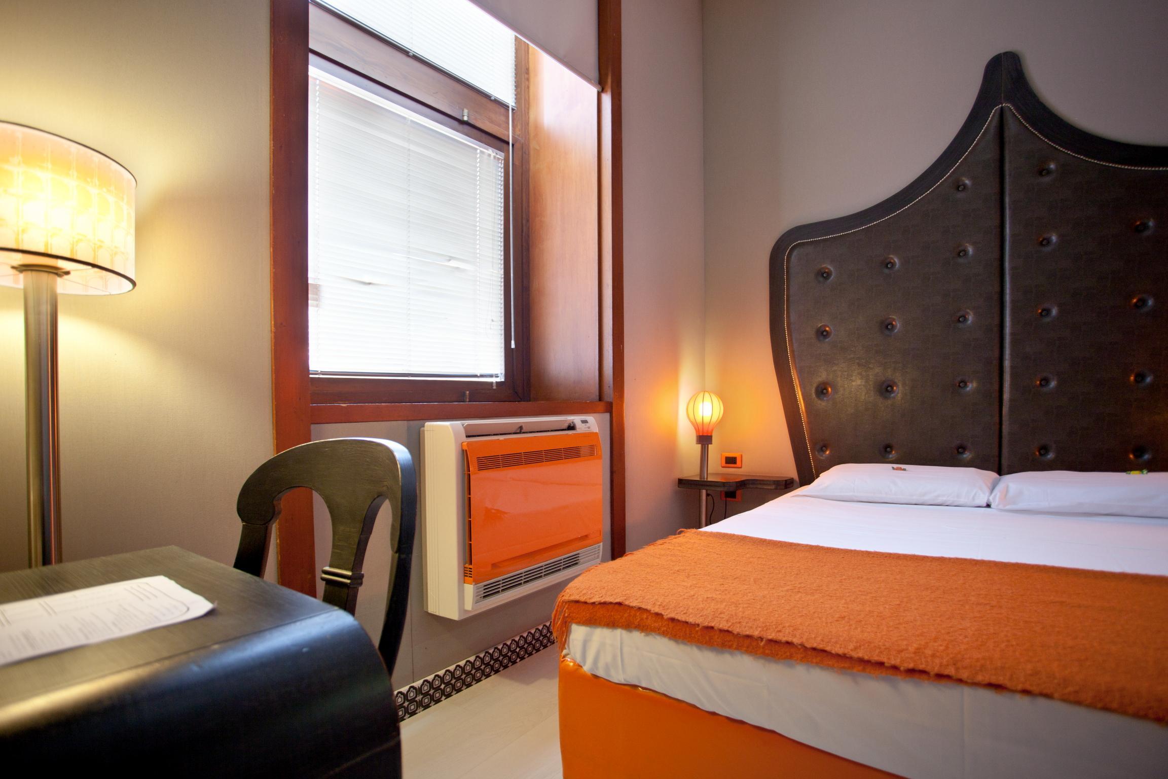 Orange Hotel Рим Екстериор снимка