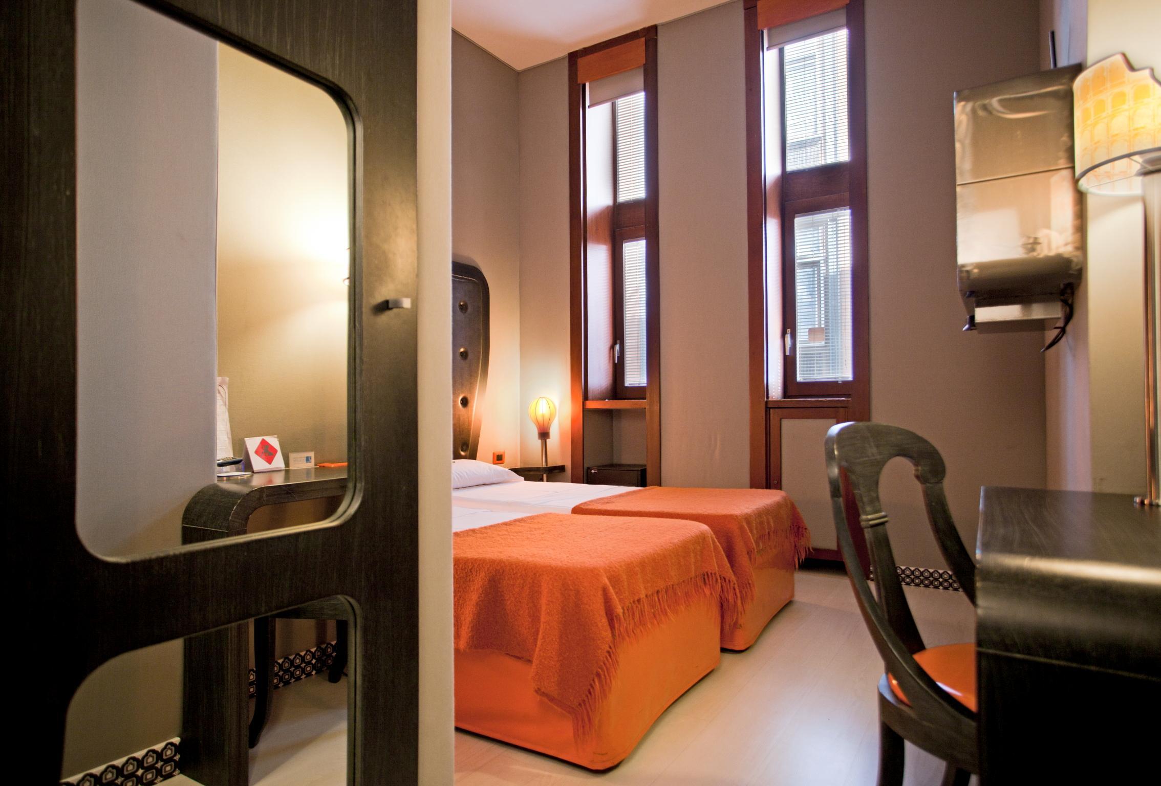 Orange Hotel Рим Екстериор снимка