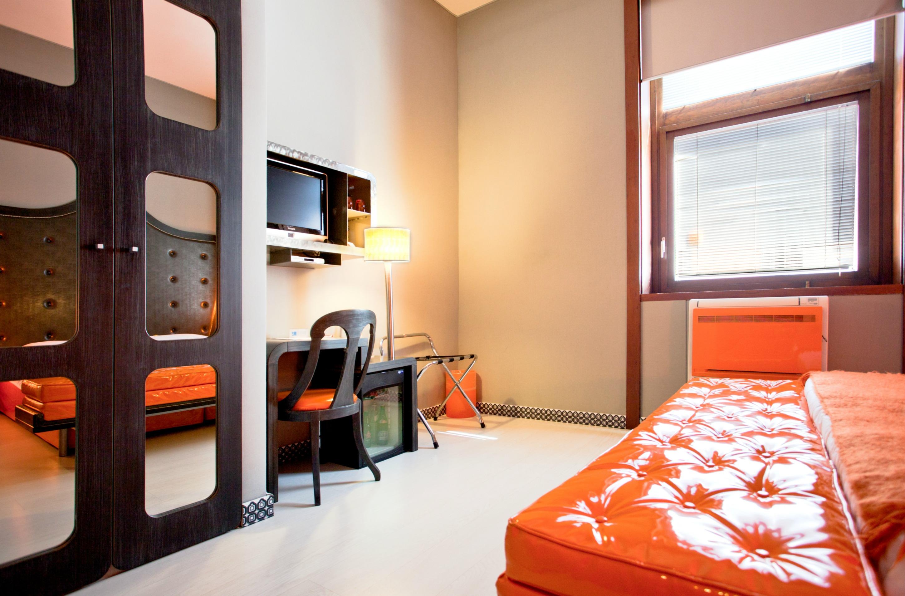 Orange Hotel Рим Екстериор снимка