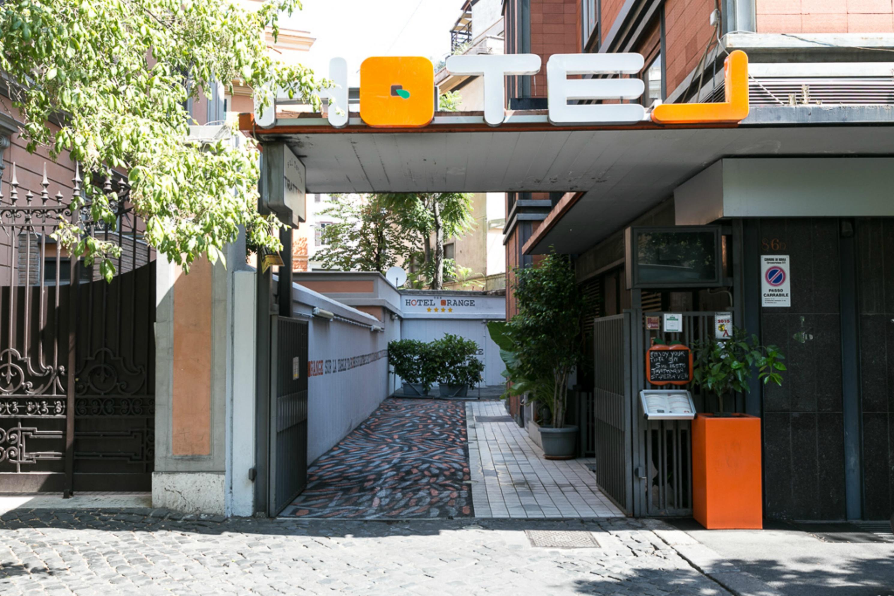 Orange Hotel Рим Екстериор снимка