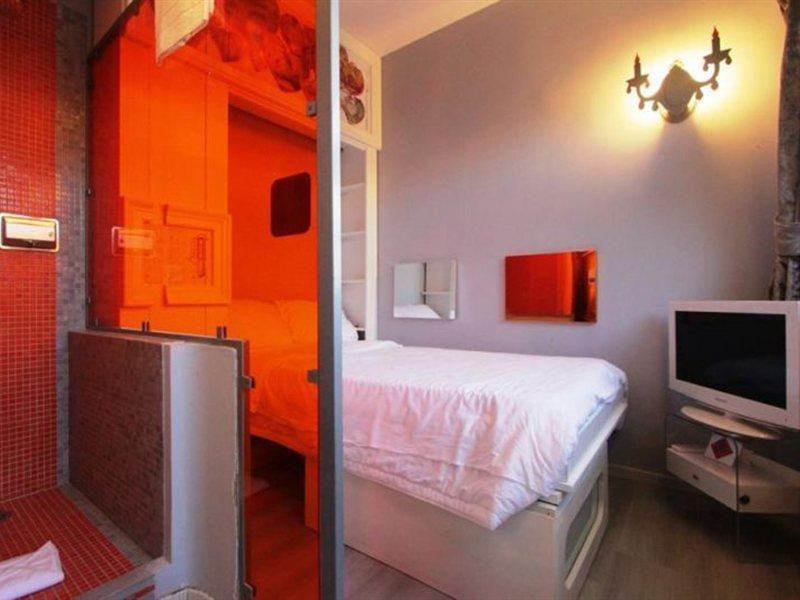 Orange Hotel Рим Екстериор снимка