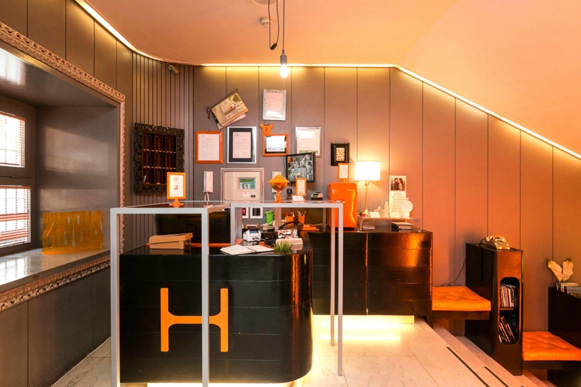 Orange Hotel Рим Екстериор снимка